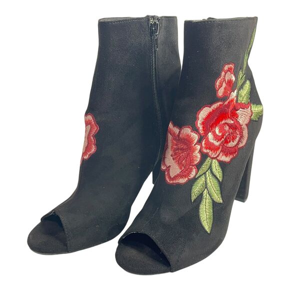 Wild Diva Black Faux Suede Rose Embroidered Ankle Bootie Heels – Women’s Size 9 - Picture 11 of 11